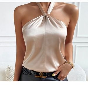 Satan cream halter size large